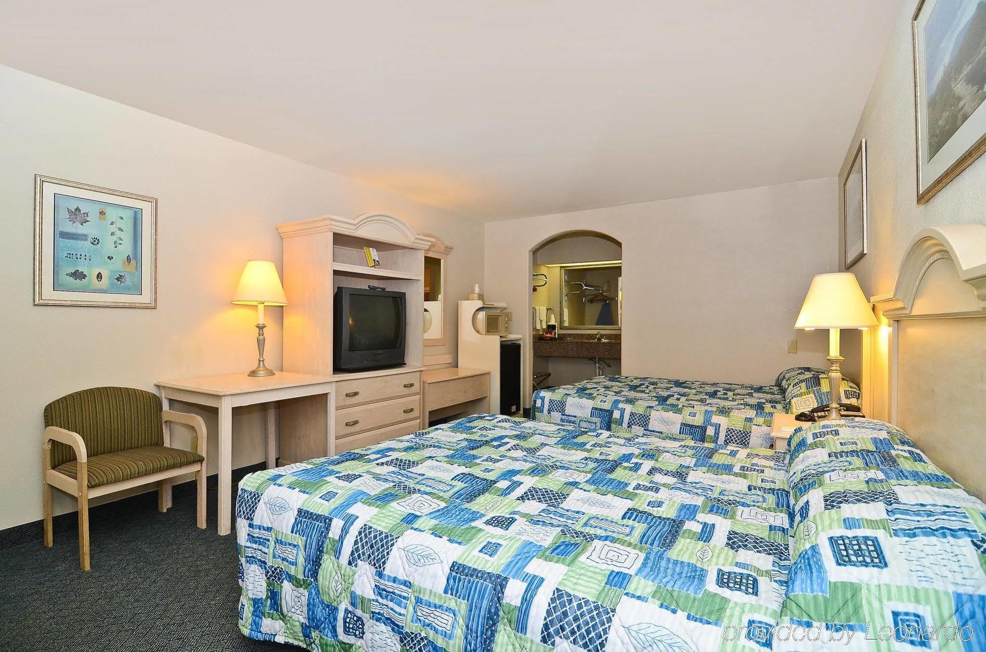 Americas Best Value Inn West Columbia Bilik gambar